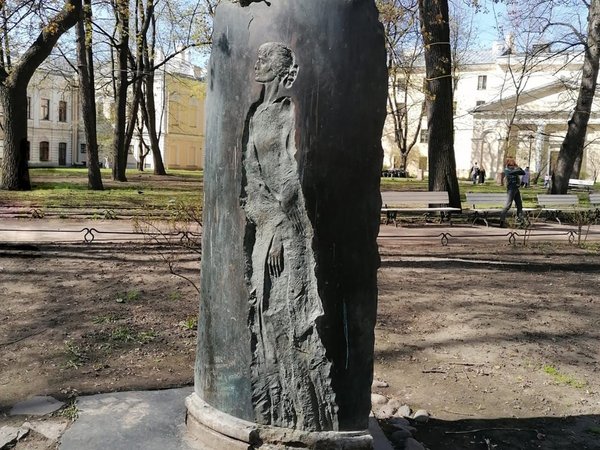 Поэтический Петербург Анны Ахматовой: стихи, дворы, истории - фото 3