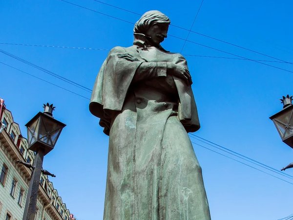 Путеводитель Гоголя: литературная экскурсия по Петербургу - фото 1