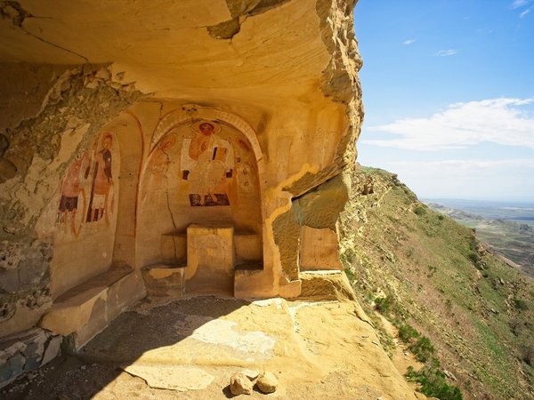 Давид-Гареджи — между небом и землей - фото 1