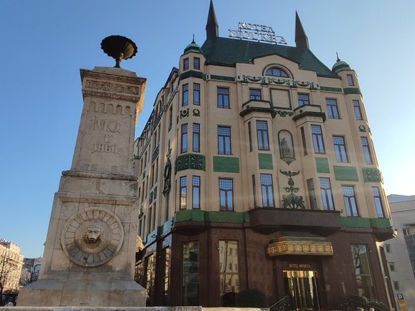 Братья навеки: о Сербии и России в центре Белграда - фото 3