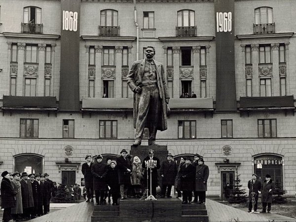 Горький: буревестник революции - фото 2