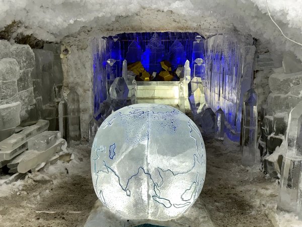 Знакомство с Якутией: круиз по Лене, Ленские столбы, шаманские обряды и «Царство вечной мерзлоты» - фото 2