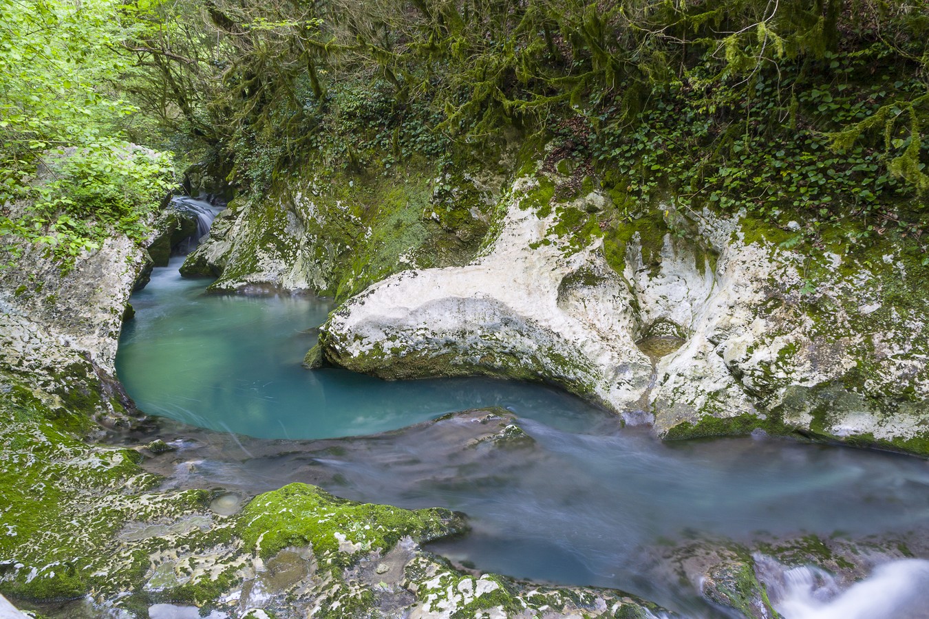 Ольгинские водопады, Черниговка и термальный источник Кындыг — из Сухума