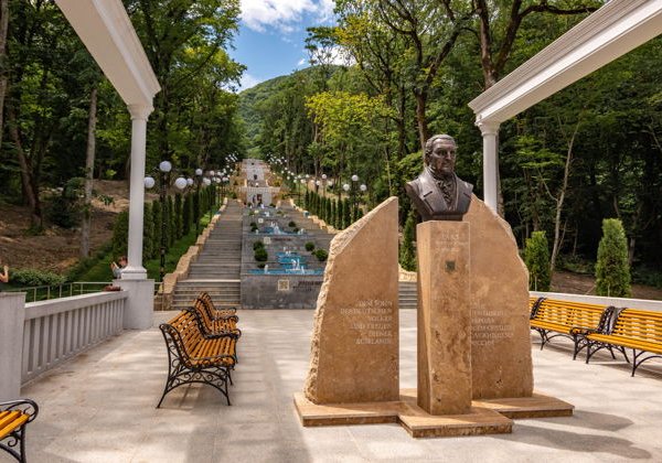 4 курорта за 1 день: Пятигорск, Кисловодск, Железноводск и Ессентуки - фото 1