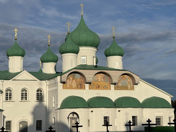 Из Петербурга — к монастырю Александра Свирского и другим святыням - фото 2