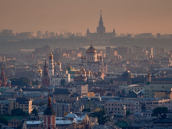Москва сквозь века: автобусный тур по знаковым локациям столицы и окрестностей