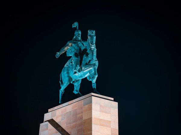 Загадки и мистика памятников Бишкека - фото 2