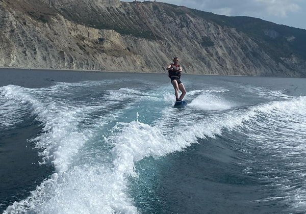 Морская прогулка с купанием в открытом море - фото 3