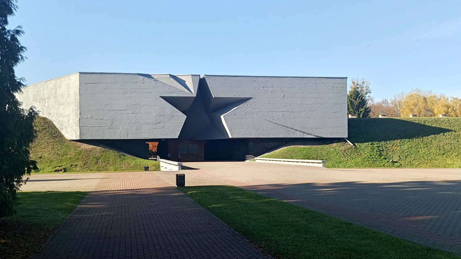 Трансфер из Минска в Брест и Беловежскую пущу