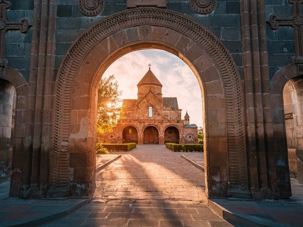 По святым местам Армении: от Гегарда до церкви Святой Гаянэ - фото 4