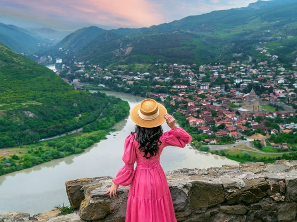 Исследуем Грузию от топовых достопримечательностей до неизведанных уголков - фото 1