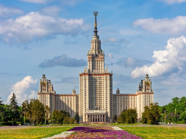 Красавица-столица на автомобильной экскурсии - фото 1