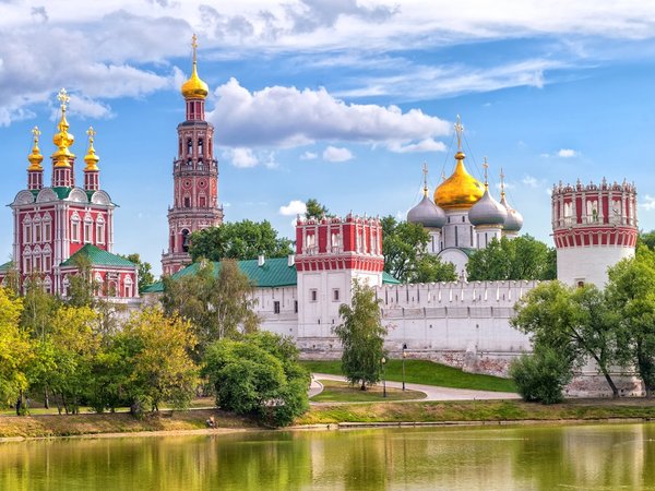 Красавица-столица на автомобильной экскурсии - фото 2