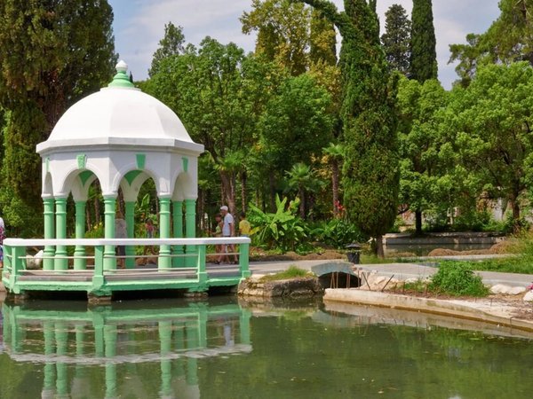 Из Пицунды в Новый Афон на кабриолете - фото 2
