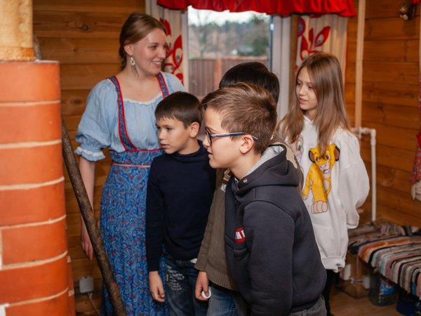 В гости к русской печи: семейная программа с кулинарным мастер-классом - фото 1