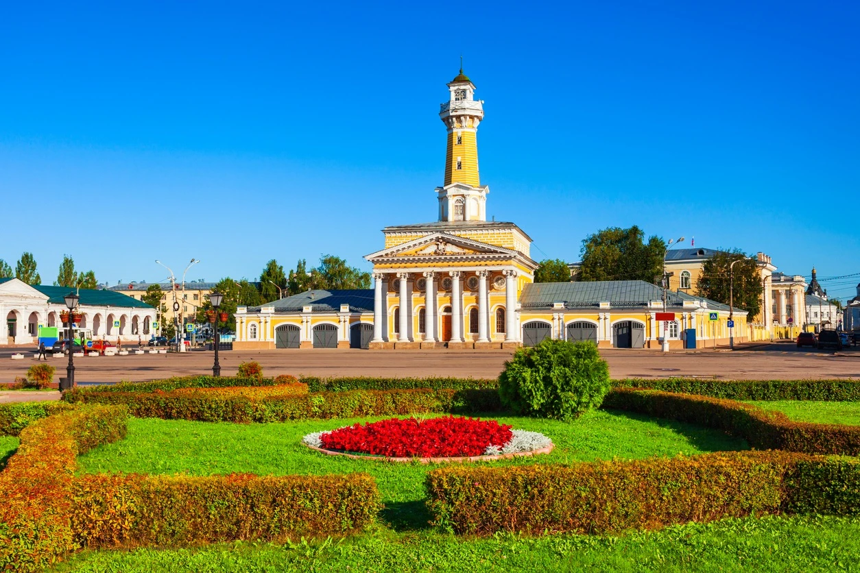 Здравствуй, государыня-Кострома! (на вашем автомобиле)