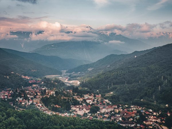 Красная Поляна как на ладони: легкий треккинг на гору Монашка - фото 1