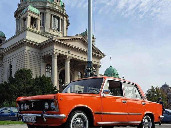 Панорама Белграда на ретроавтомобиле - фото 3