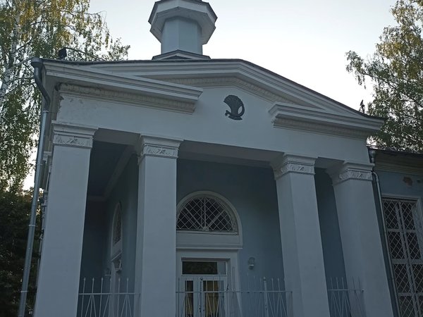 «Сказочная Берендеевка»: прогулка по старинному парку Костромы - фото 2