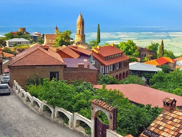 Индивидуальный тур по Грузии: горные пейзажи, вино и мастер-класс - фото 2