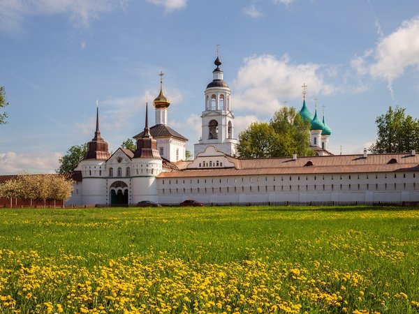 Ярославский релакс: павлины, усадьбы, купцы, огурцы