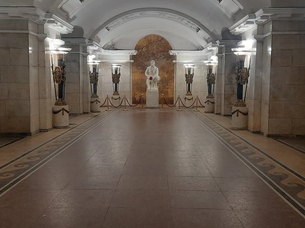 Мобильный квест в Петербурге «Спасти статью о ленинградском метро» - фото 2