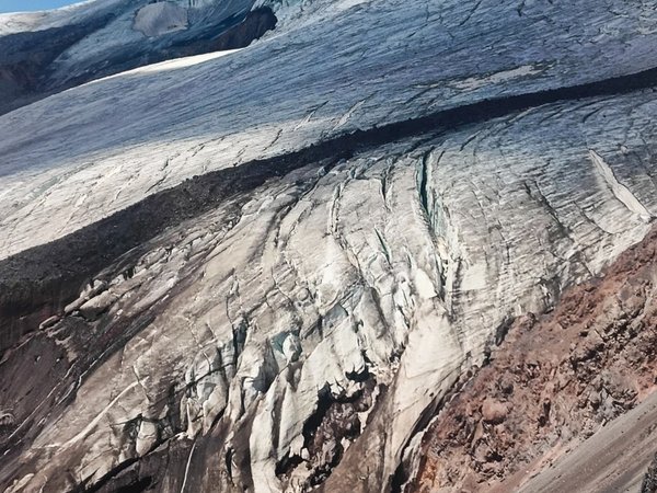 Нетипичный Эльбрус: водопады, дикие ущелья и снежные хребты - фото 3