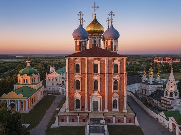 Экскурсия по Рязанскому кремлю + подъём на Соборную колокольню - фото 1