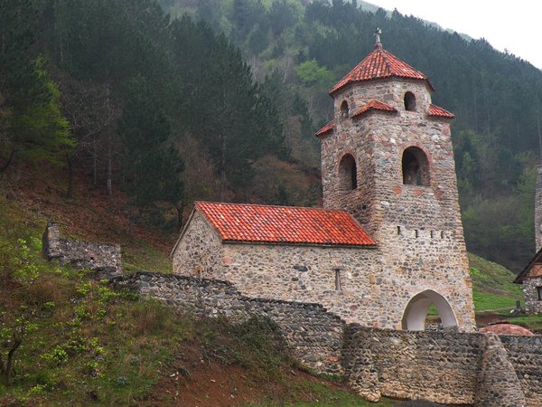 Зов горных богов: ущелье Дзама, монастырь Ортубани и озеро Батети - фото 4