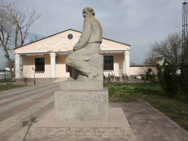 Из Владикавказа — по писательским местам Чечни