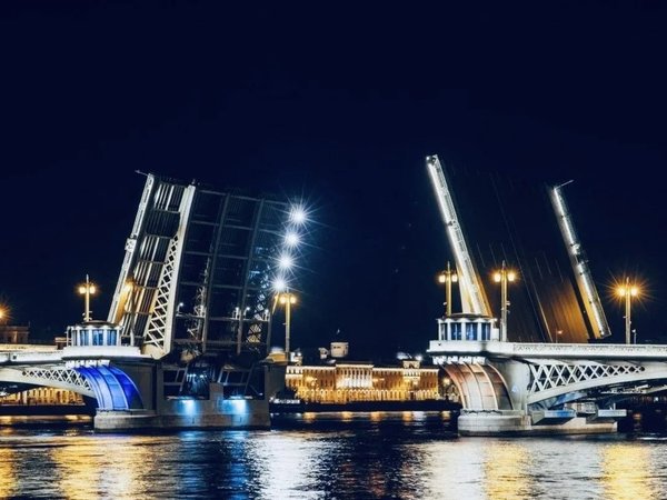 Индивидуальная прогулка на развод мостов