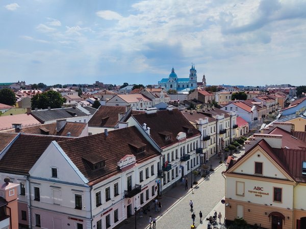 Беларусь: заповедная, сельская, дворянская и героическая
