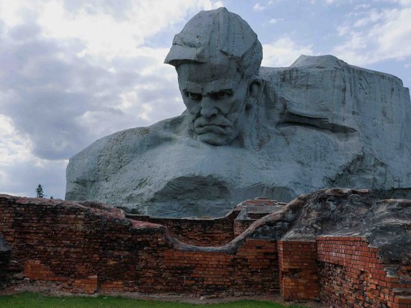 Беларусь: заповедная, сельская, дворянская и героическая - фото 1