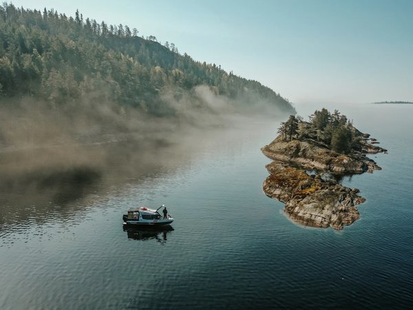 На остров Валаам и Ладожские шхеры на катере - фото 2