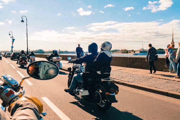 Сфинксы, грифоны, масоны - мотоэкскурсия