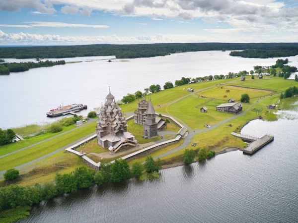 Экспресс-тур по Карелии: водопады, «Рускеала» и острова-легенды - фото 1