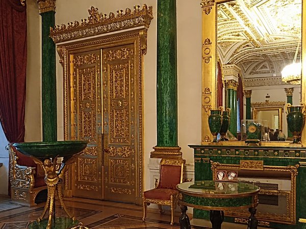 Частная жизнь в Зимнем дворце: покои царской семьи - фото 4