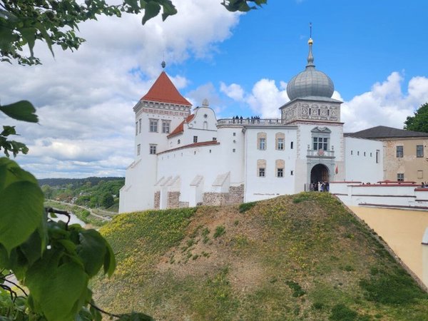 Королевский Гродно с заездом в Лидский замок и Мурованку — за 1 день из Минска - фото 2