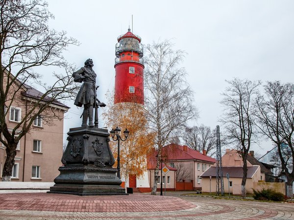 Балтийск и Янтарный: о царях, моряках и мастерах - фото 1