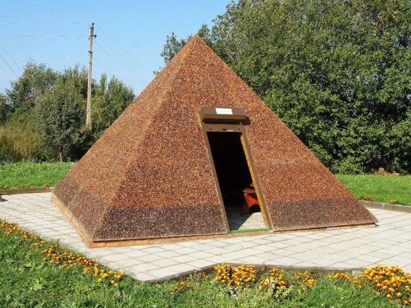 Балтийск и Янтарный: о царях, моряках и мастерах - фото 2