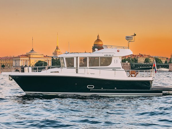 Балтийская сказка. Морская прогулка на яхте «Минор» в Петербурге