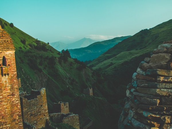 Поездка в башенный комплекс Никарой среди гор - фото 3