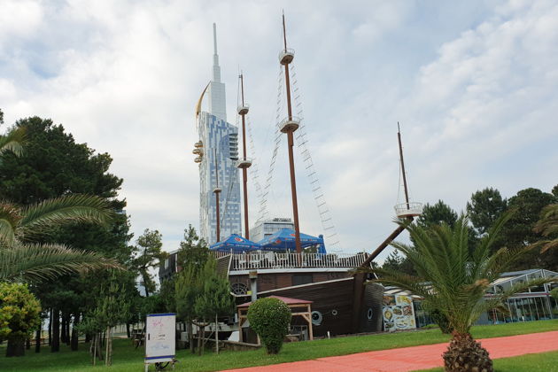 Фото экскурсии - Батуми обоятелен в любую погоду - 10