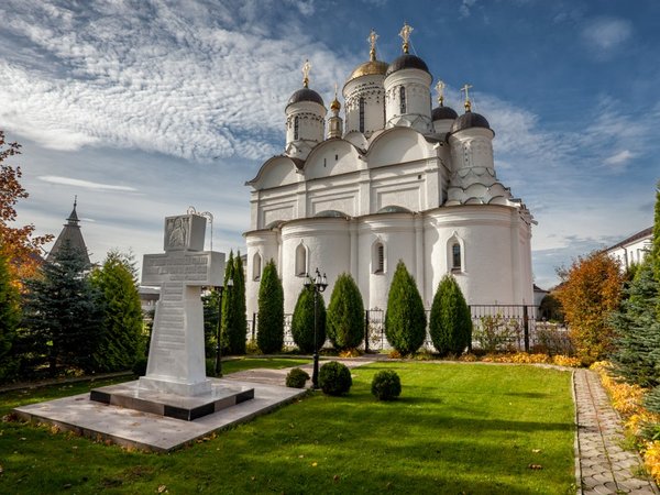 Путешествие в Пафнутьев Боровский монастырь с гидом-психологом из Москвы - фото 3