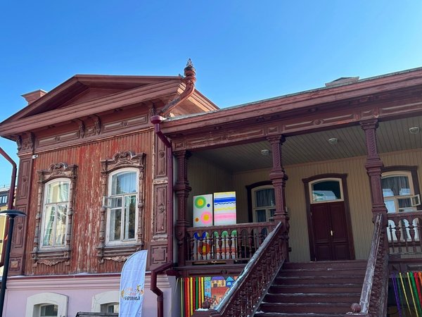 Живые фасады: экскурсия по пешеходной улице в Тюмени - фото 4