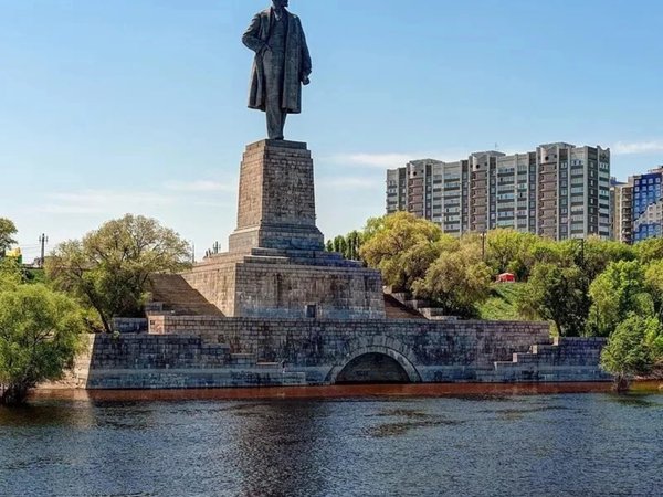 Вокруг острова Сарпинский — на катере - фото 3
