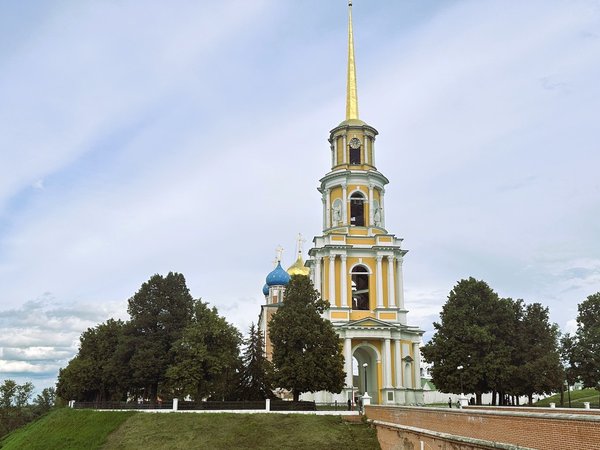 Мобильный квест «Макс Фактор — косметолог из Рязани» - фото 2