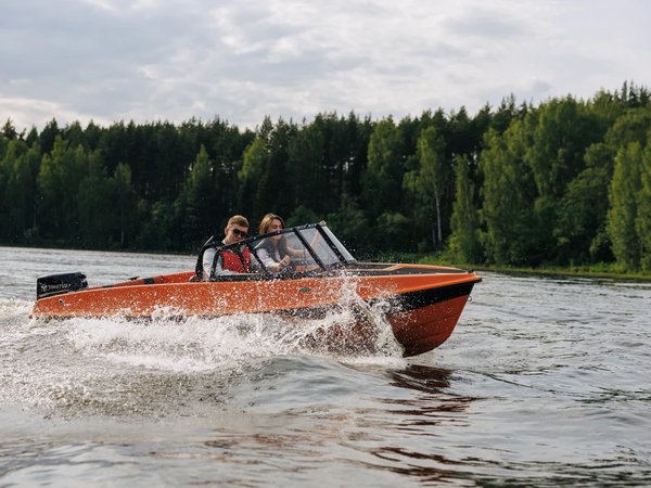 Кострома с воды: за штурвалом катера по Волге - фото 1