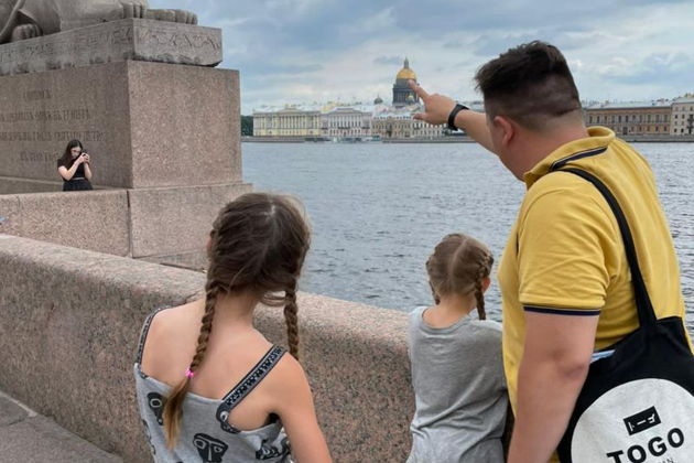 Фото экскурсии - Прогулка по Васильевскому острову для всей семьи - 7