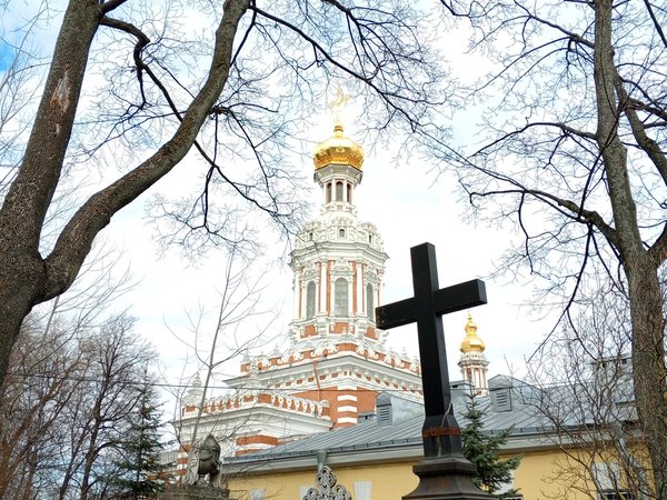 Святые места Санкт-Петербурга - фото 3